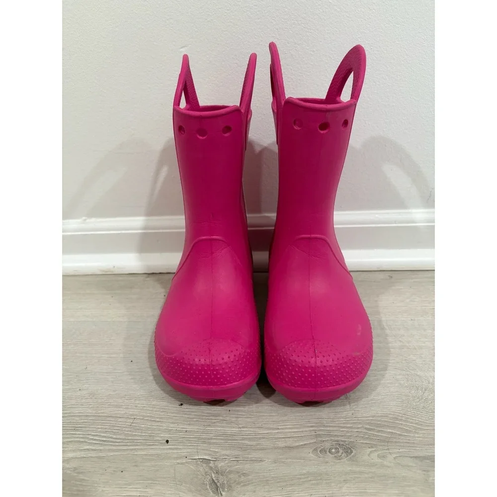 Crocs Handle It Rain Boots Kids Junior Size 2 Candy Pink Waterproof Pull On J2